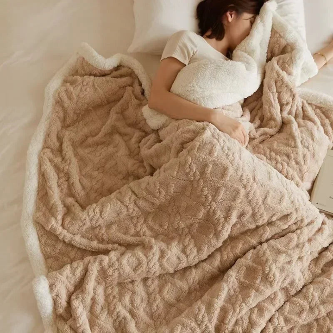WarmWool Thick Lambswool Blanket – Winter Cozy Throw | Luxenique