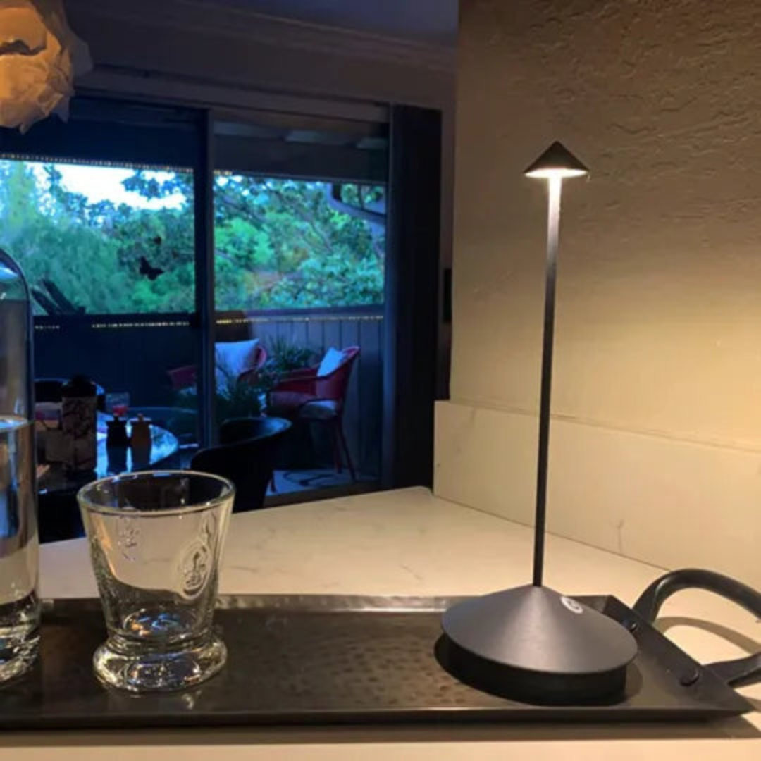 Wireless LED Table Lamp | Luxenique