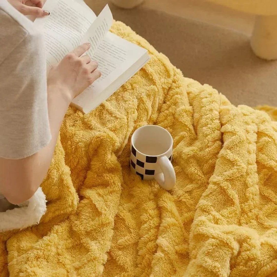 WarmWool Thick Lambswool Blanket – Winter Cozy Throw | Luxenique
